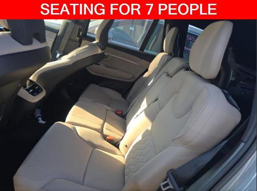 2025 Volvo XC90 B6 Plus 7-Seater