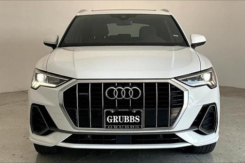 2025 Audi Q3 45 S line Premium