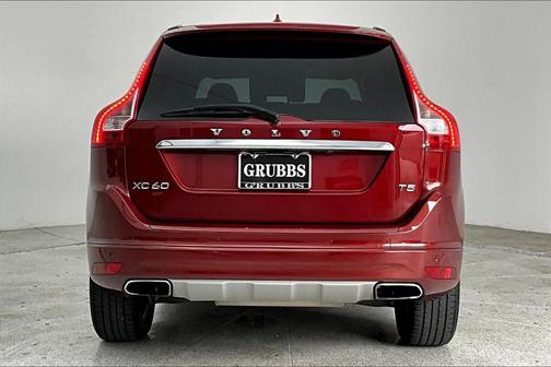 2017 Volvo XC60 T5 Inscription