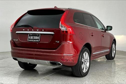 2017 Volvo XC60 T5 Inscription