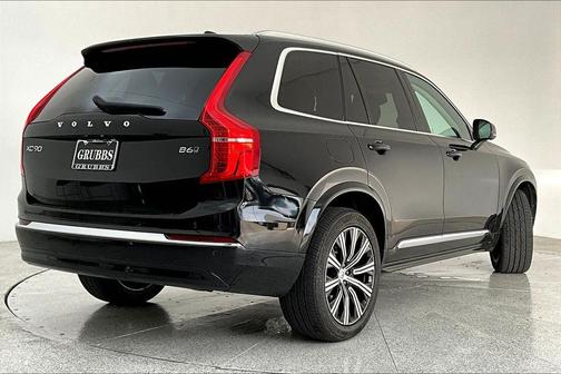 2023 Volvo XC90 B6 Plus 7-Seater