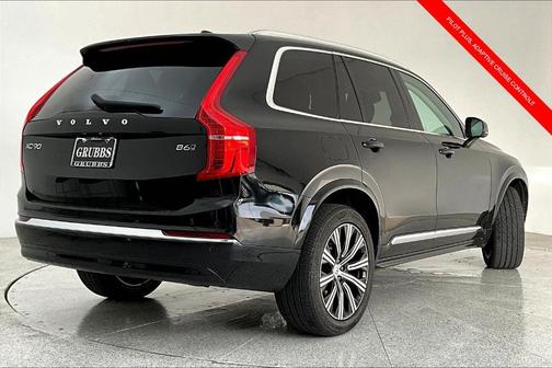 2023 Volvo XC90 B6 Plus 7-Seater