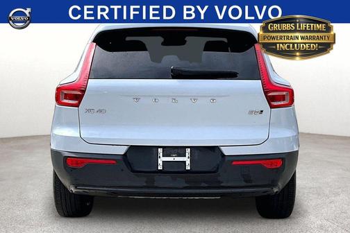 Light Blue 2025 Volvo XC40 B5 Plus Dark Theme