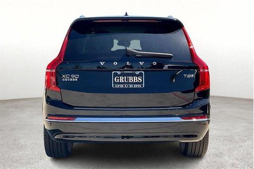 2025 Volvo XC90 Plug-In Hybrid T8 Plus 7-Seater
