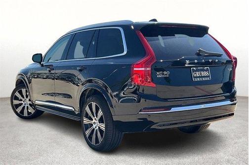 2025 Volvo XC90 Plug-In Hybrid T8 Plus 7-Seater