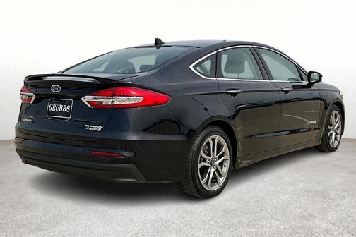 2019 Ford Fusion Hybrid Titanium
