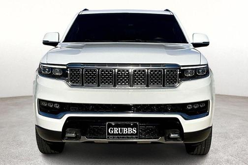 2022 Jeep Grand Wagoneer Series III