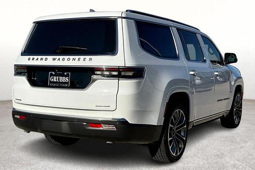 2022 Jeep Grand Wagoneer Series III