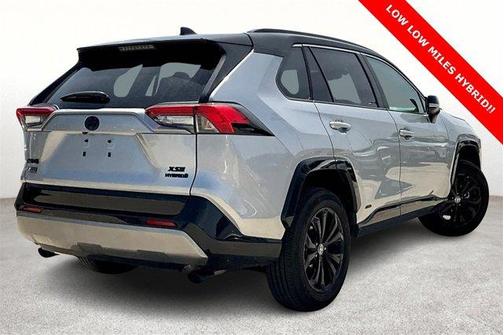 2024 Toyota RAV4 Hybrid XSE