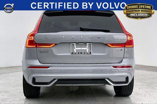 Gray Metallic 2025 Volvo XC60 B5 Ultra
