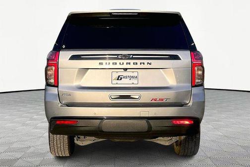 2024 Chevrolet Suburban RST