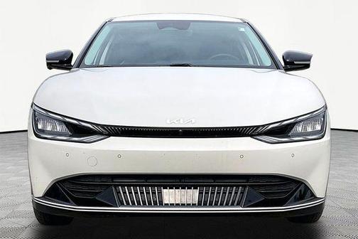 2022 Kia EV6 Wind