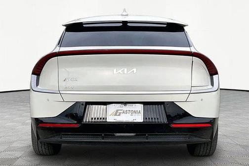 2022 Kia EV6 Wind