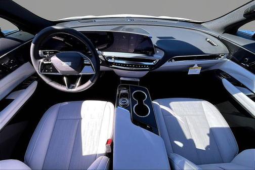 2025 Cadillac LYRIQ Sport