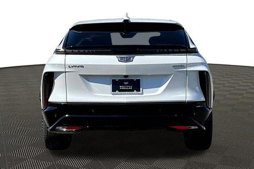 2025 Cadillac LYRIQ Sport