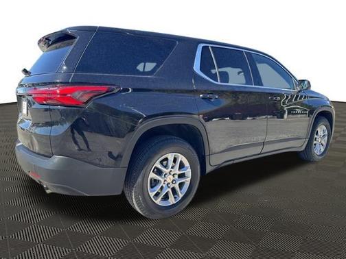 2022 Chevrolet Traverse LS