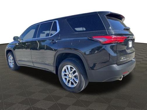 2022 Chevrolet Traverse LS