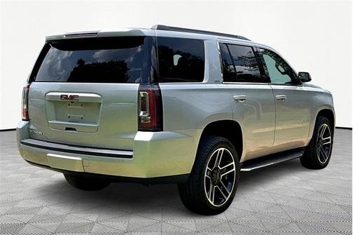 2020 GMC Yukon SLT