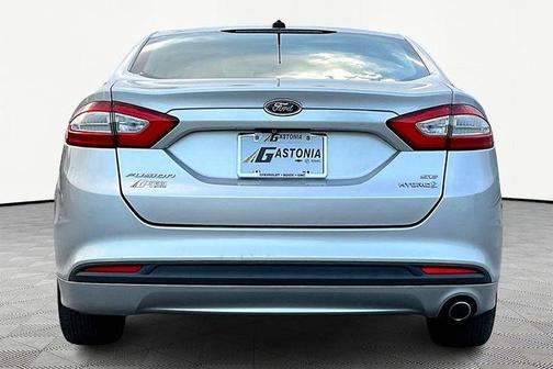 2015 Ford Fusion Hybrid SE