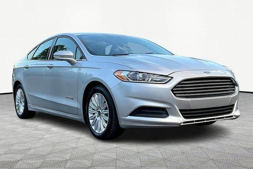 2015 Ford Fusion Hybrid SE