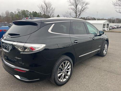 2024 Buick Enclave Avenir