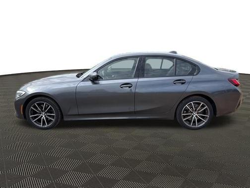 2022 BMW 330 i xDrive