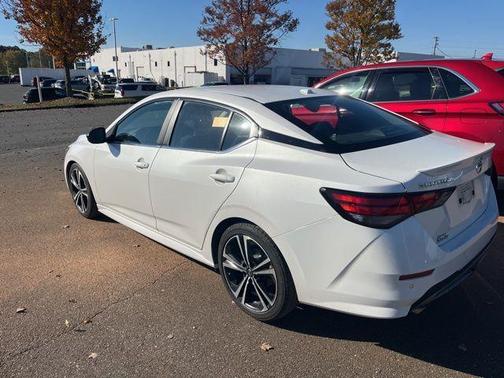 2020 Nissan Sentra SR
