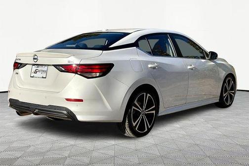 2020 Nissan Sentra SR