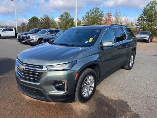 2022 Chevrolet Traverse LT Cloth