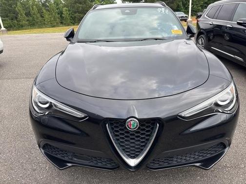 2022 Alfa Romeo Stelvio Ti
