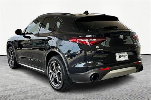 2022 Alfa Romeo Stelvio Ti