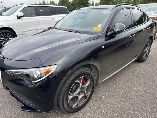 2022 Alfa Romeo Stelvio Ti