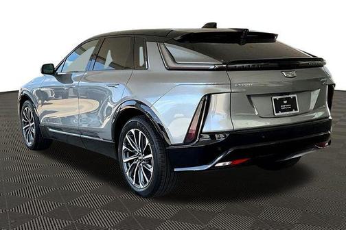 2025 Cadillac LYRIQ Sport