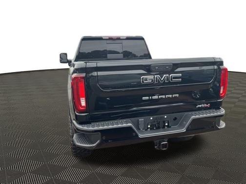 2021 GMC Sierra 2500 AT4