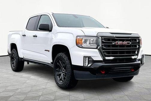 2022 GMC Canyon AT4 w/Leather