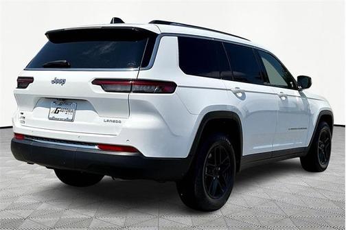 2021 Jeep Grand Cherokee L Laredo