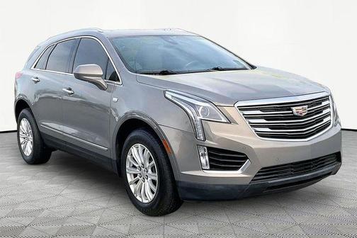 Bronze Dune Metallic 2019 Cadillac XT5 Luxury