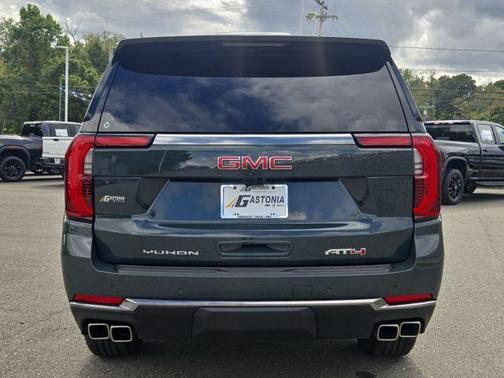 2025 GMC Yukon XL AT4