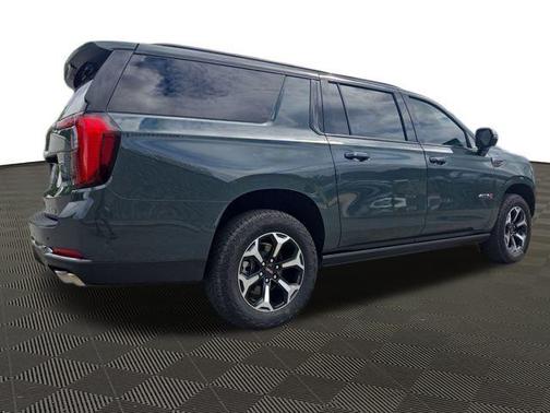 2025 GMC Yukon XL AT4