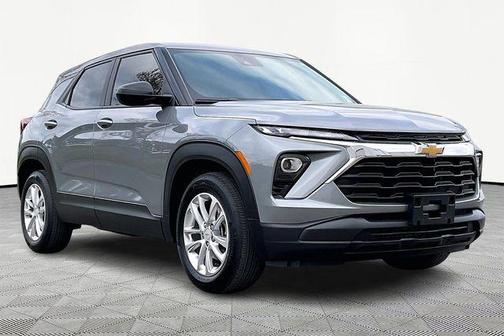 Sterling Gray Metallic 2024 Chevrolet Trailblazer LS