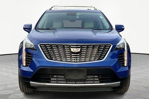 2022 Cadillac XT4 Premium Luxury