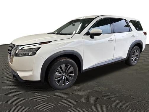 2022 Nissan Pathfinder S