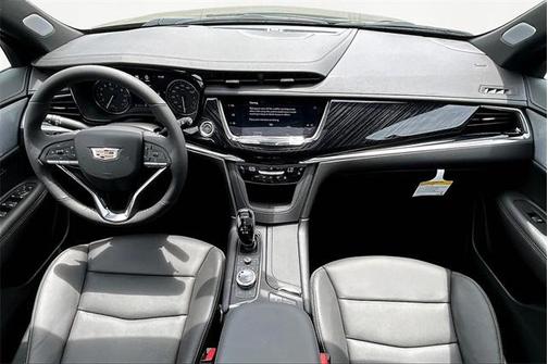 2025 Cadillac XT6 Premium Luxury FWD