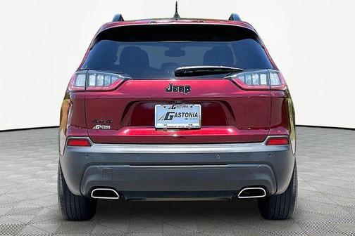 Velvet Red Pearlcoat 2019 Jeep Cherokee Latitude Plus