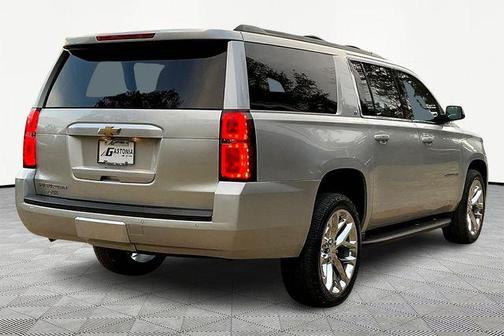 2017 Chevrolet Suburban LT