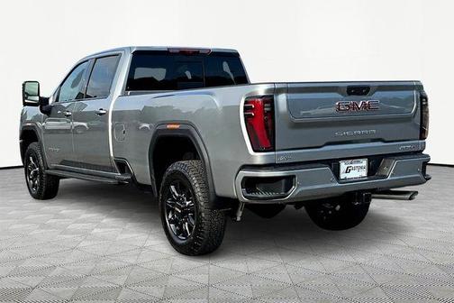 2025 GMC Sierra 3500 AT4