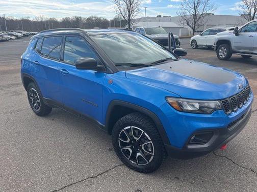 2024 Jeep Compass Trailhawk