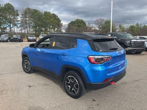 2024 Jeep Compass Trailhawk