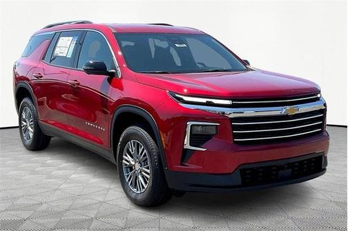 2025 Chevrolet Traverse LT