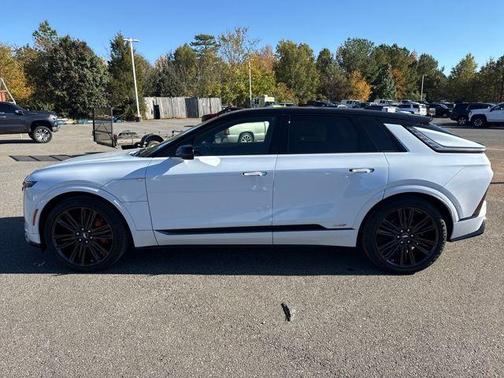 2026 Cadillac LYRIQ V Premium